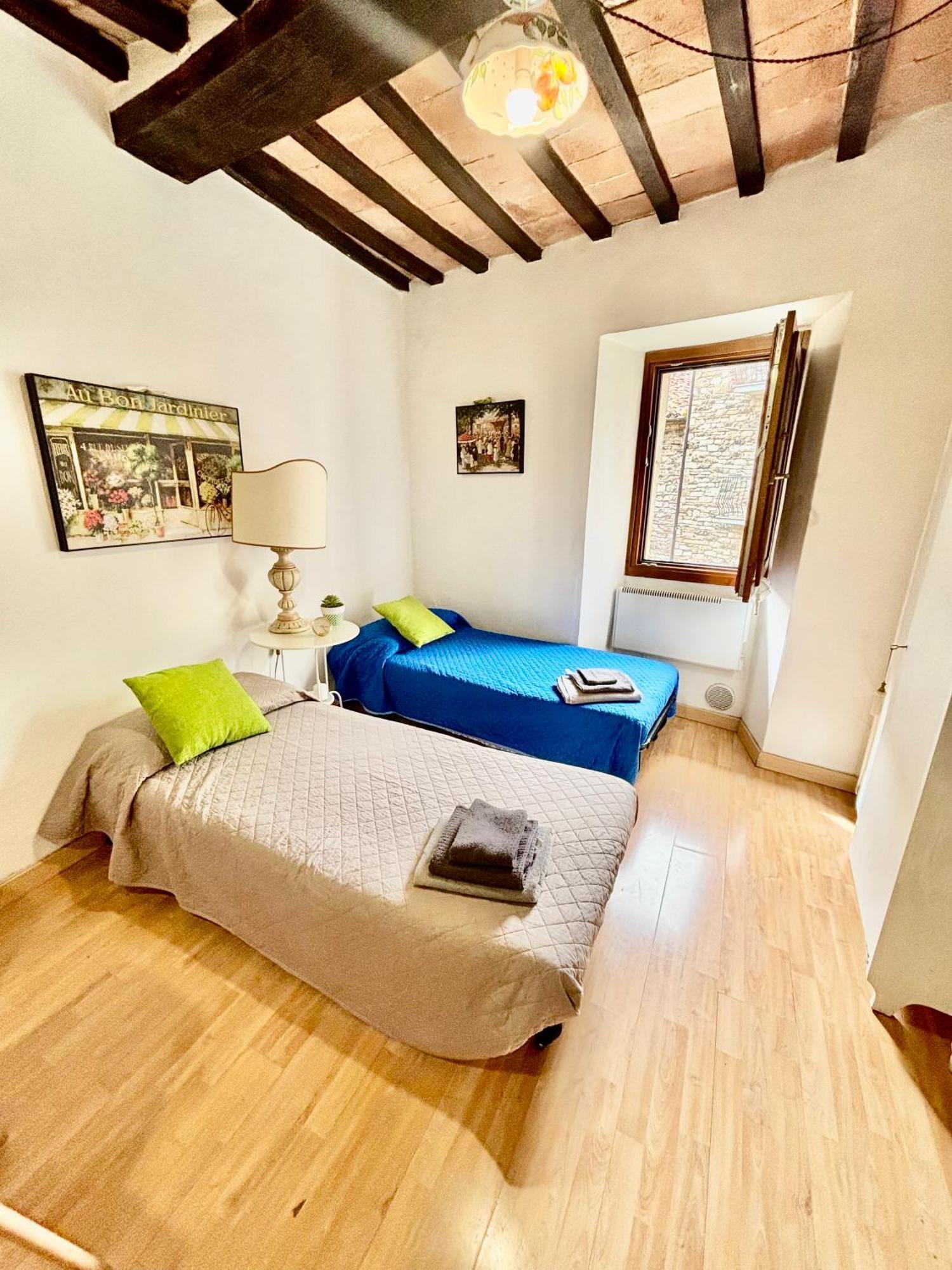 Appartement Red House à Gubbio Extérieur photo
